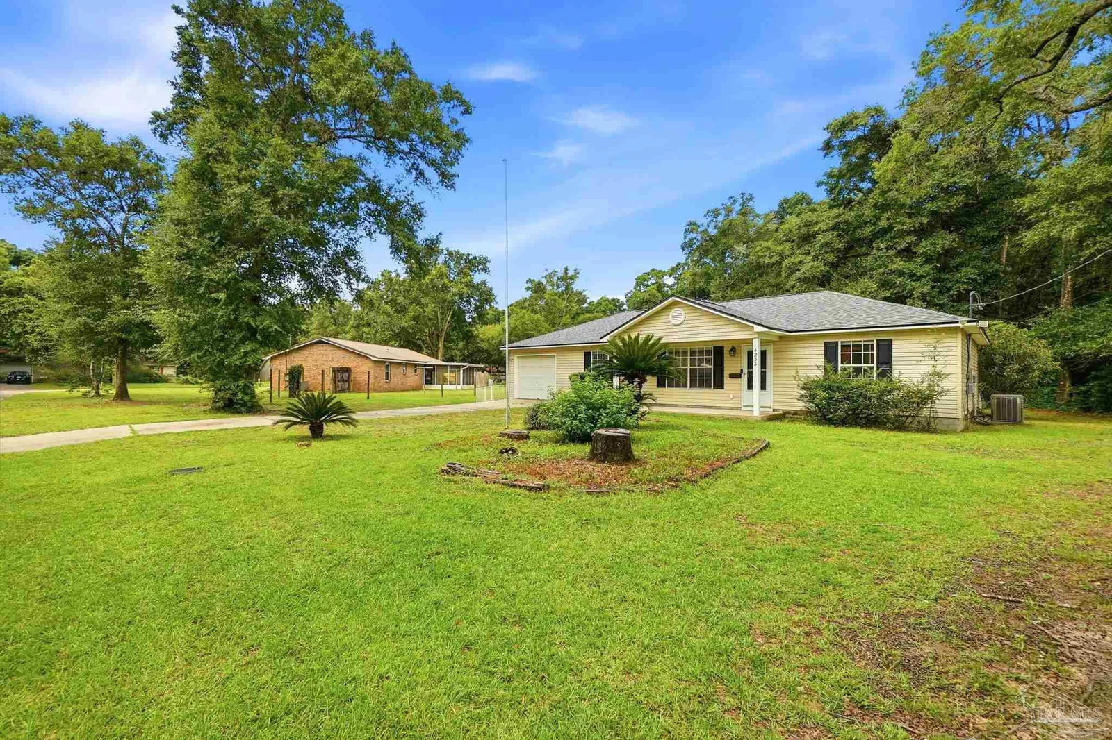 4233 Seminole Trl, Milton, FL 32583 photo 7