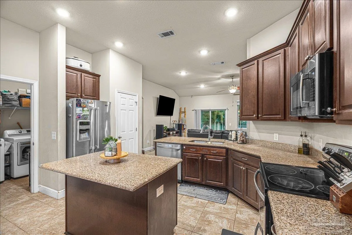 5288 Richardson St, Milton, FL 32570 photo 12