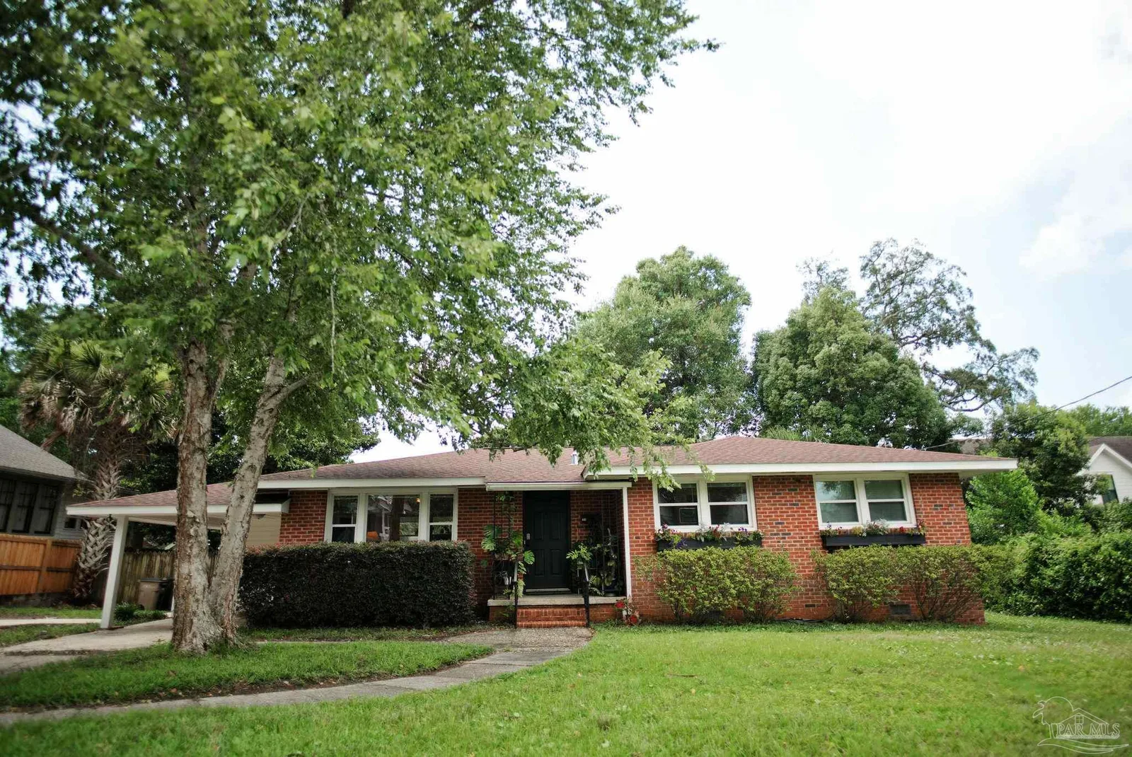 413 W Brainerd St, Pensacola, FL 32501 photo 2