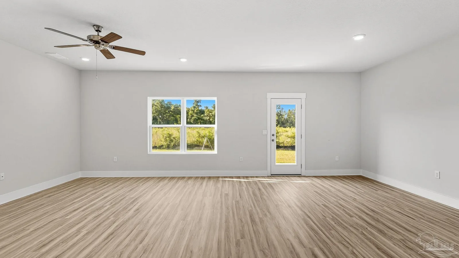 5531 Briset St, Milton, FL 32583 photo 9