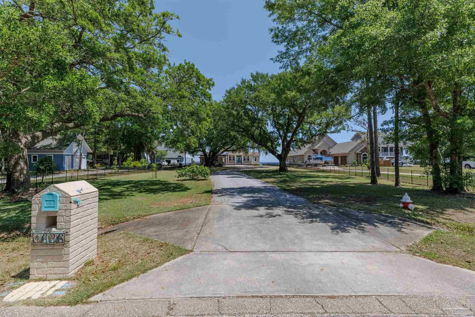1636 Moonraker Dr, Milton, FL 32583 photo 2