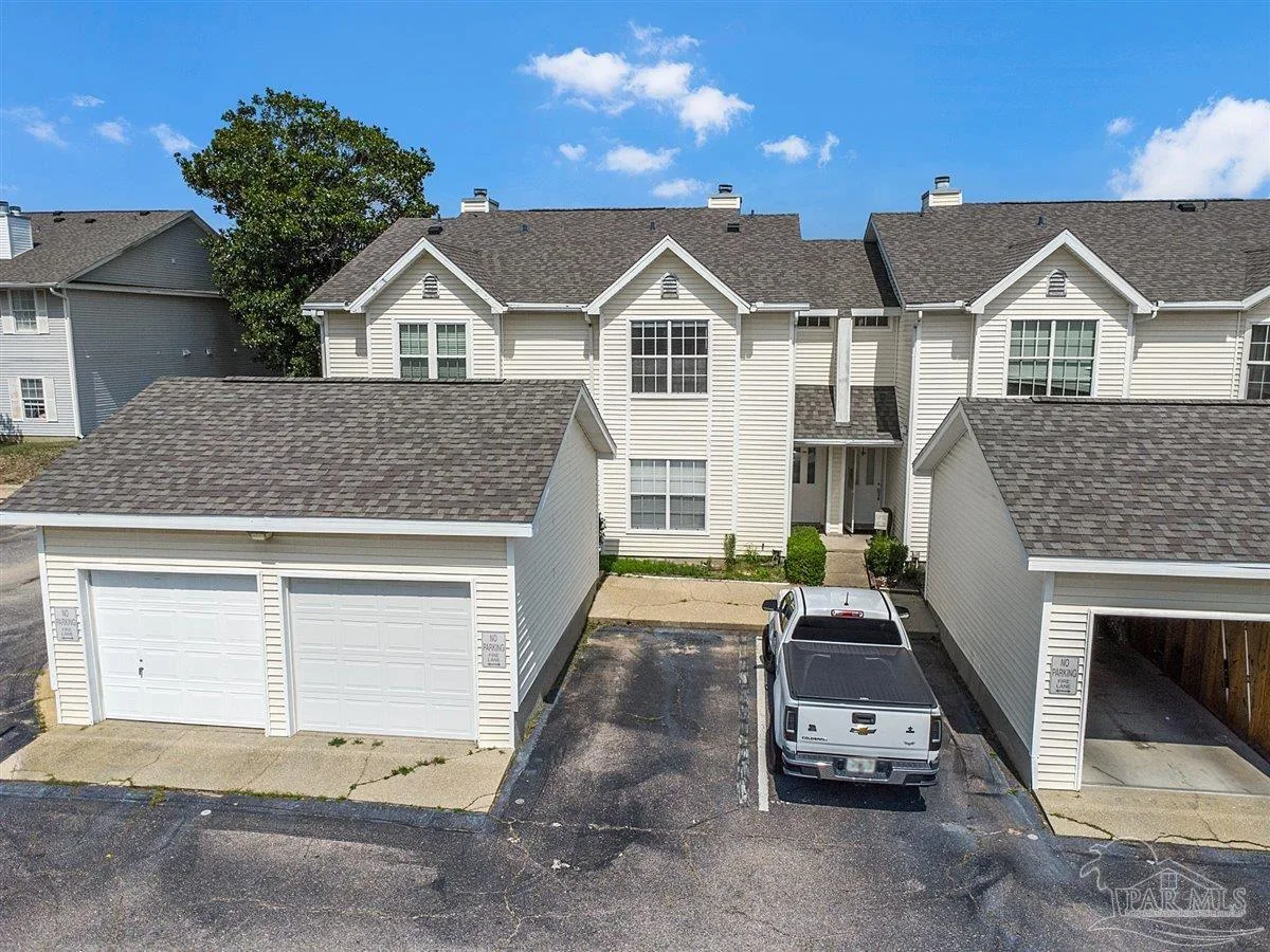 601 Burgess Rd # J2, Pensacola, FL 32503