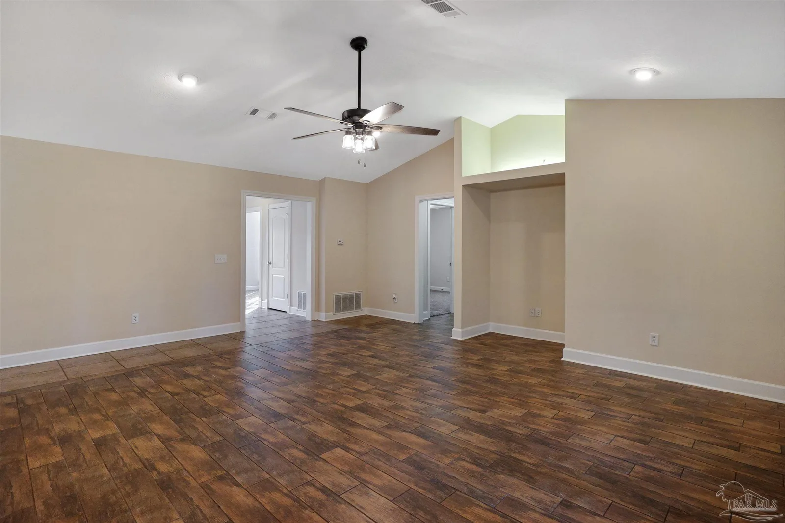 4621 Riley Rd, Milton, FL 32583 photo 10
