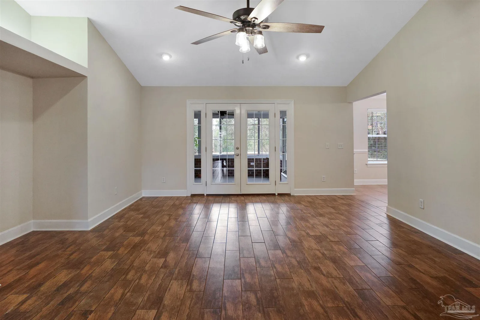 4621 Riley Rd, Milton, FL 32583 photo 8