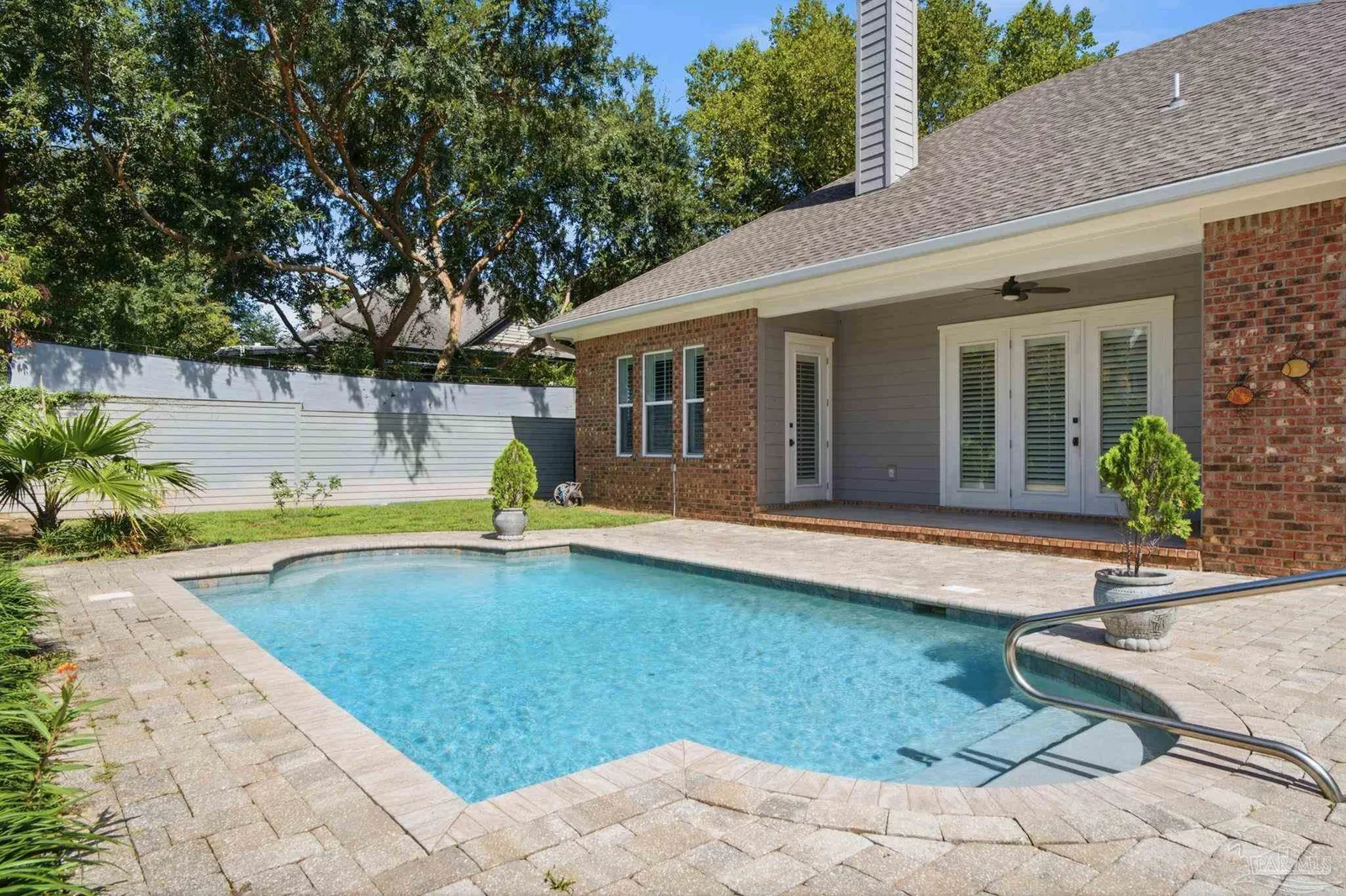 1407 E Hernandez St, Pensacola, FL 32503 photo 3