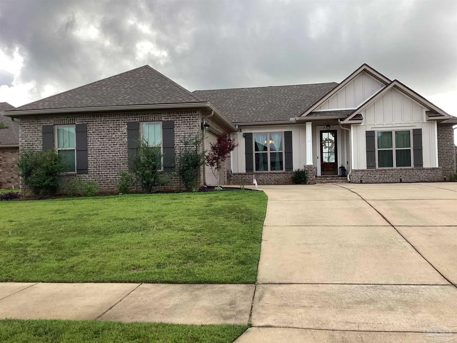 2437 Okatie Ln, Cantonment, FL 32533 photo 3