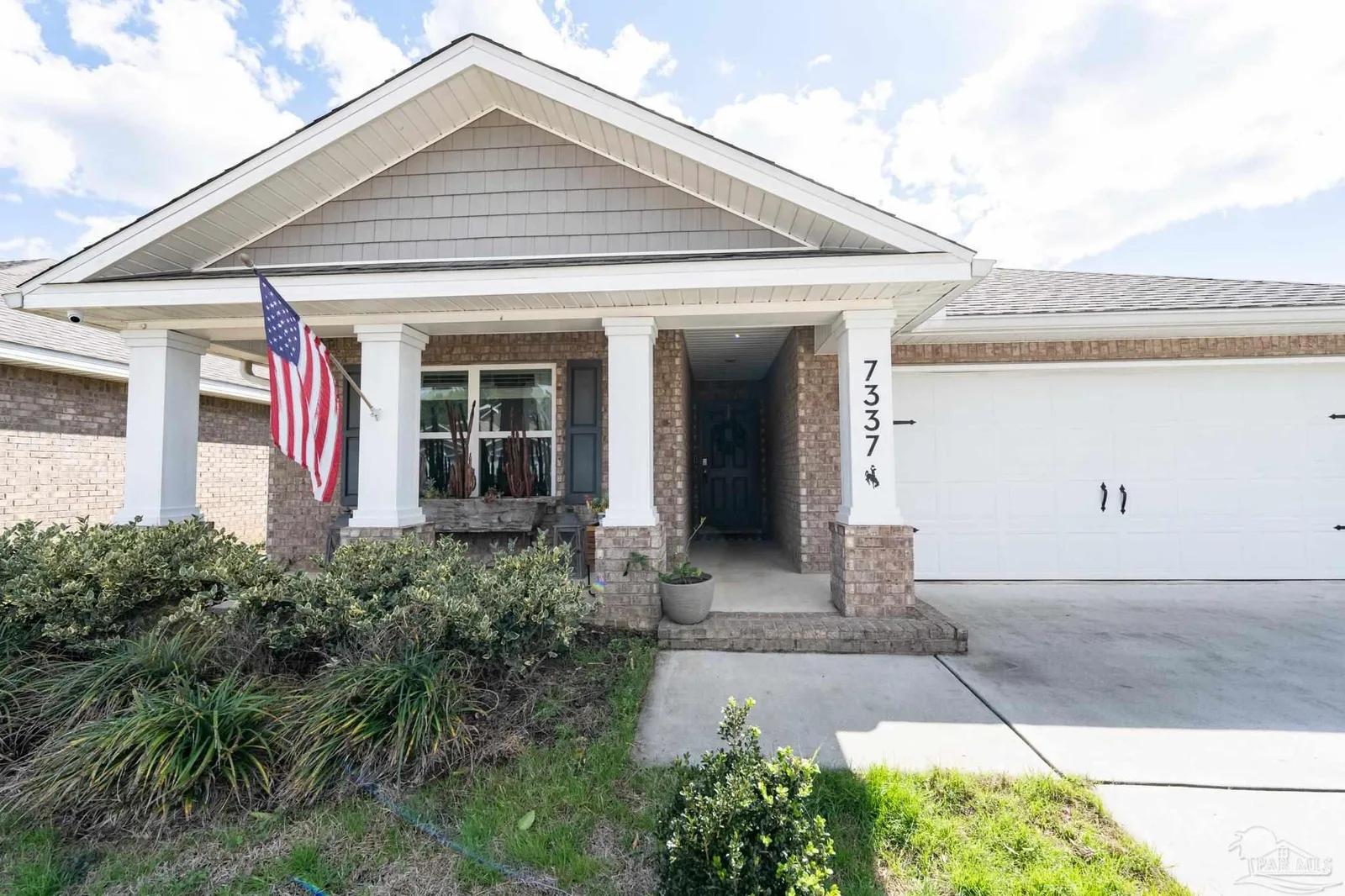 7337 Lakeside Oak Ct, Pensacola, FL 32526 photo 2
