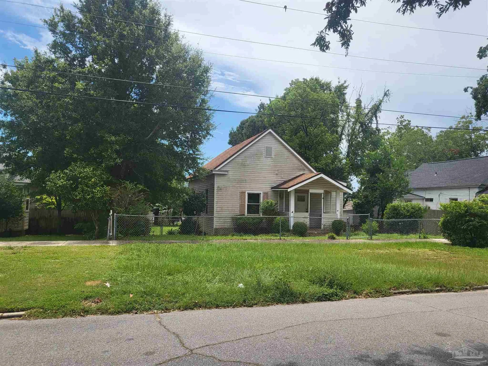 1301/1305 E La Rua St, Pensacola, FL 32501 photo 9