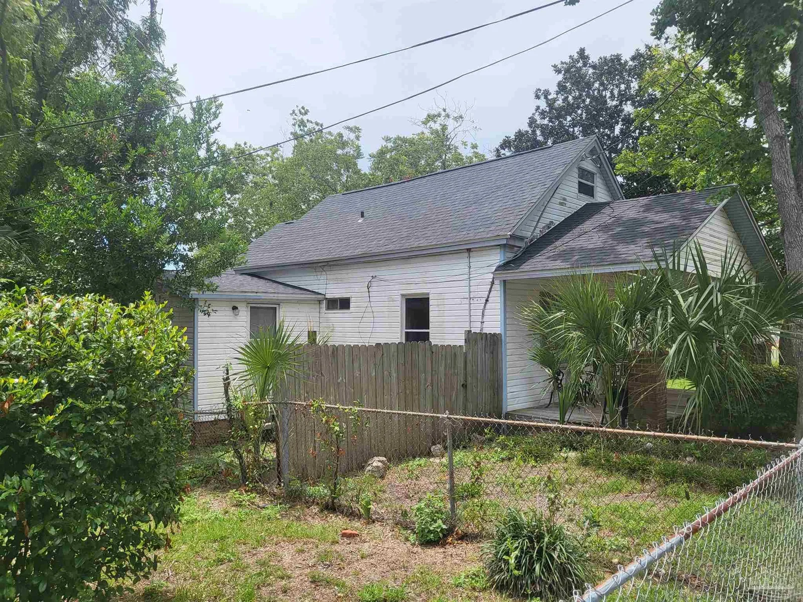 1301/1305 E La Rua St, Pensacola, FL 32501 photo 3