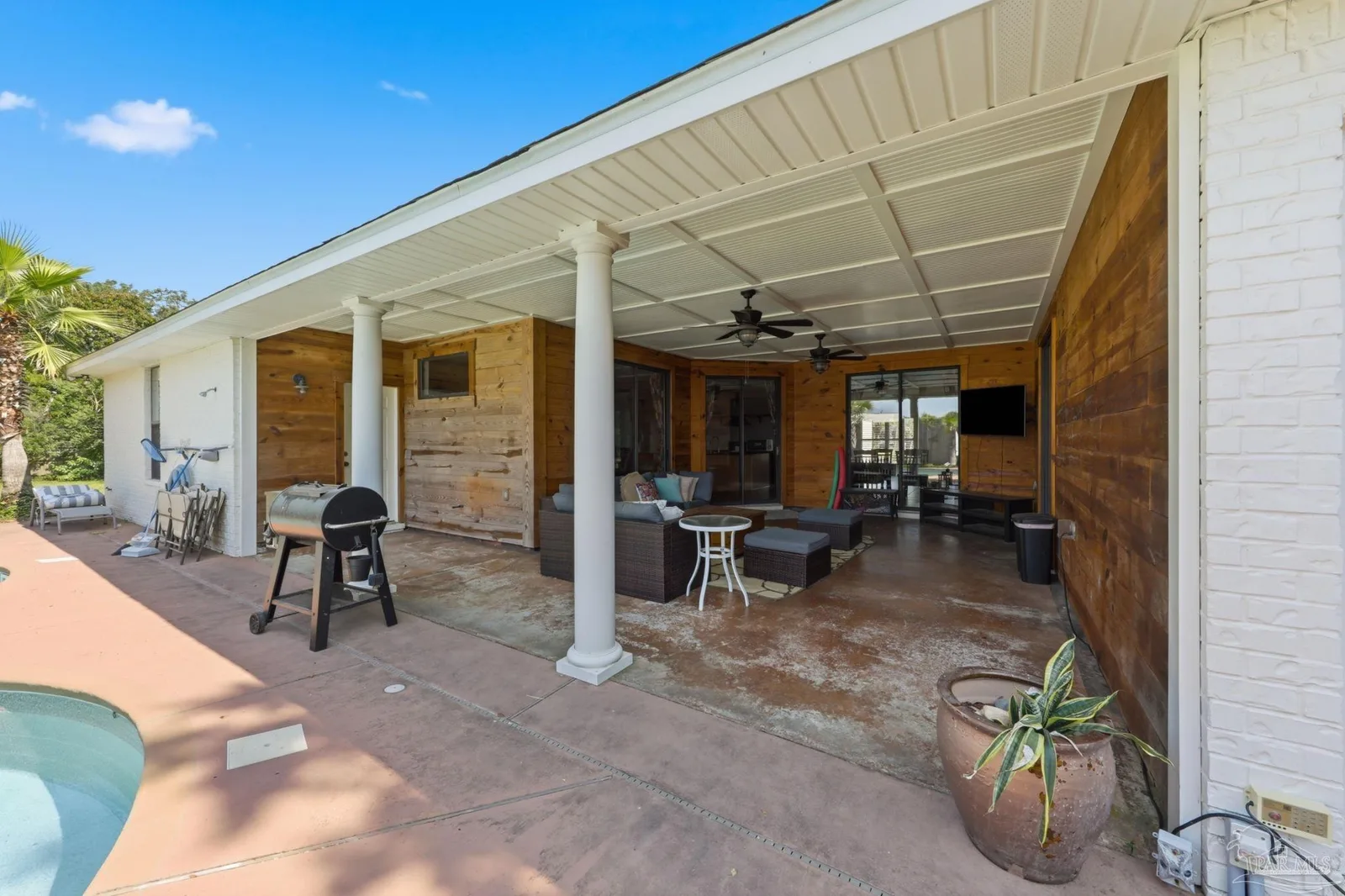 1194 Jaguar Cir, Gulf Breeze, FL 32563 photo 8