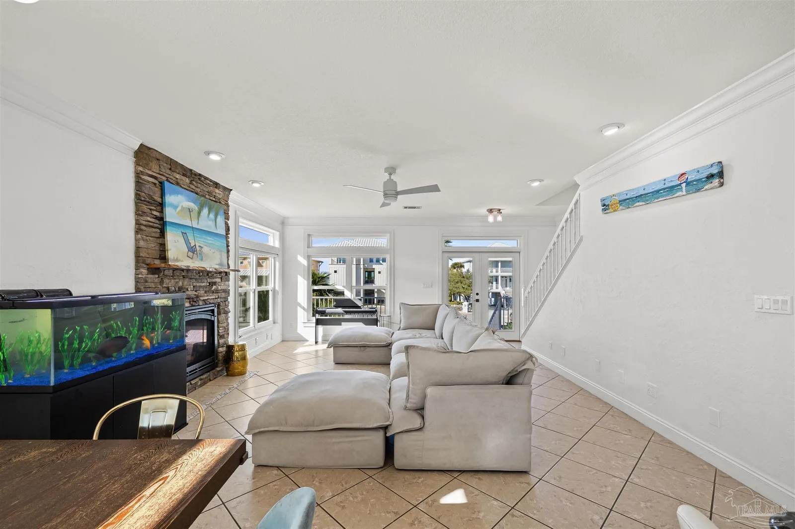 22 Seashore Dr, Pensacola Beach, FL 32561 photo 9