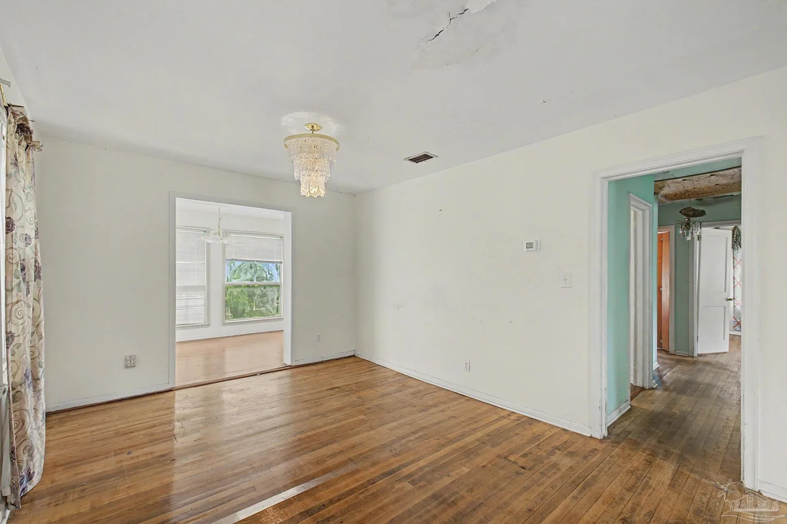 333 Gibbs Rd, Pensacola, FL 32507 photo 5