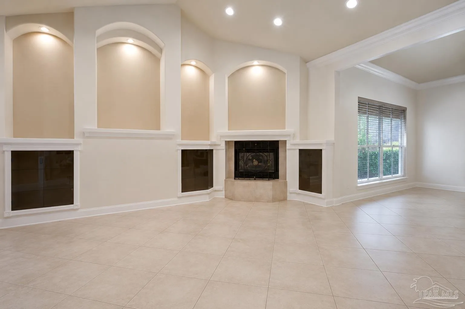 6875 Santa Clara Dr, Navarre, FL 32566 photo 5