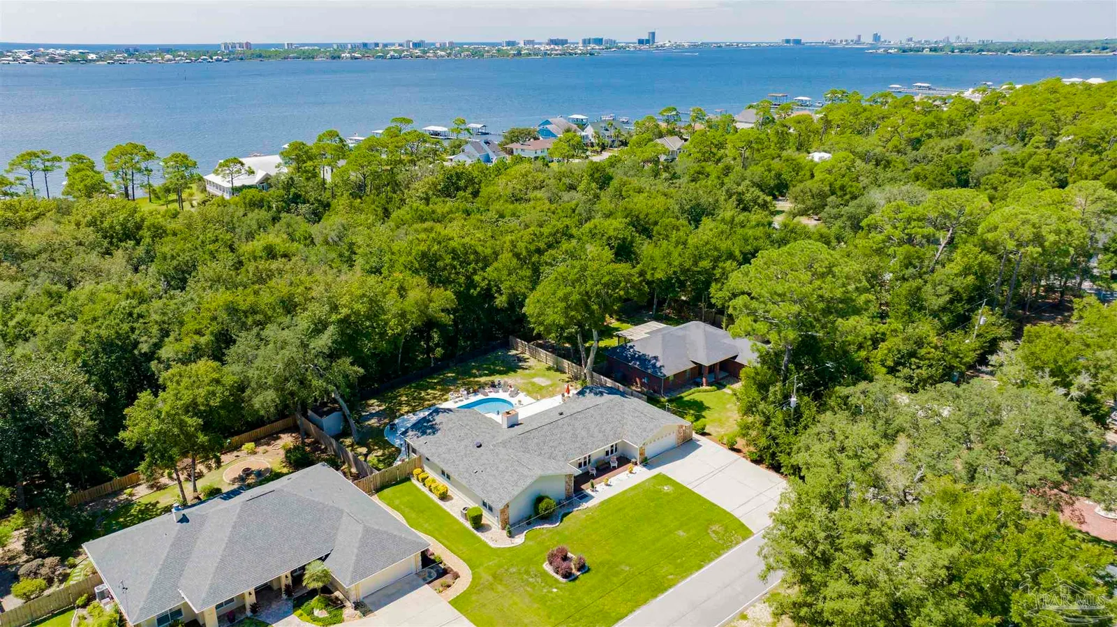 16531 Innerarity Pt Rd, Pensacola, FL 32507 photo 2