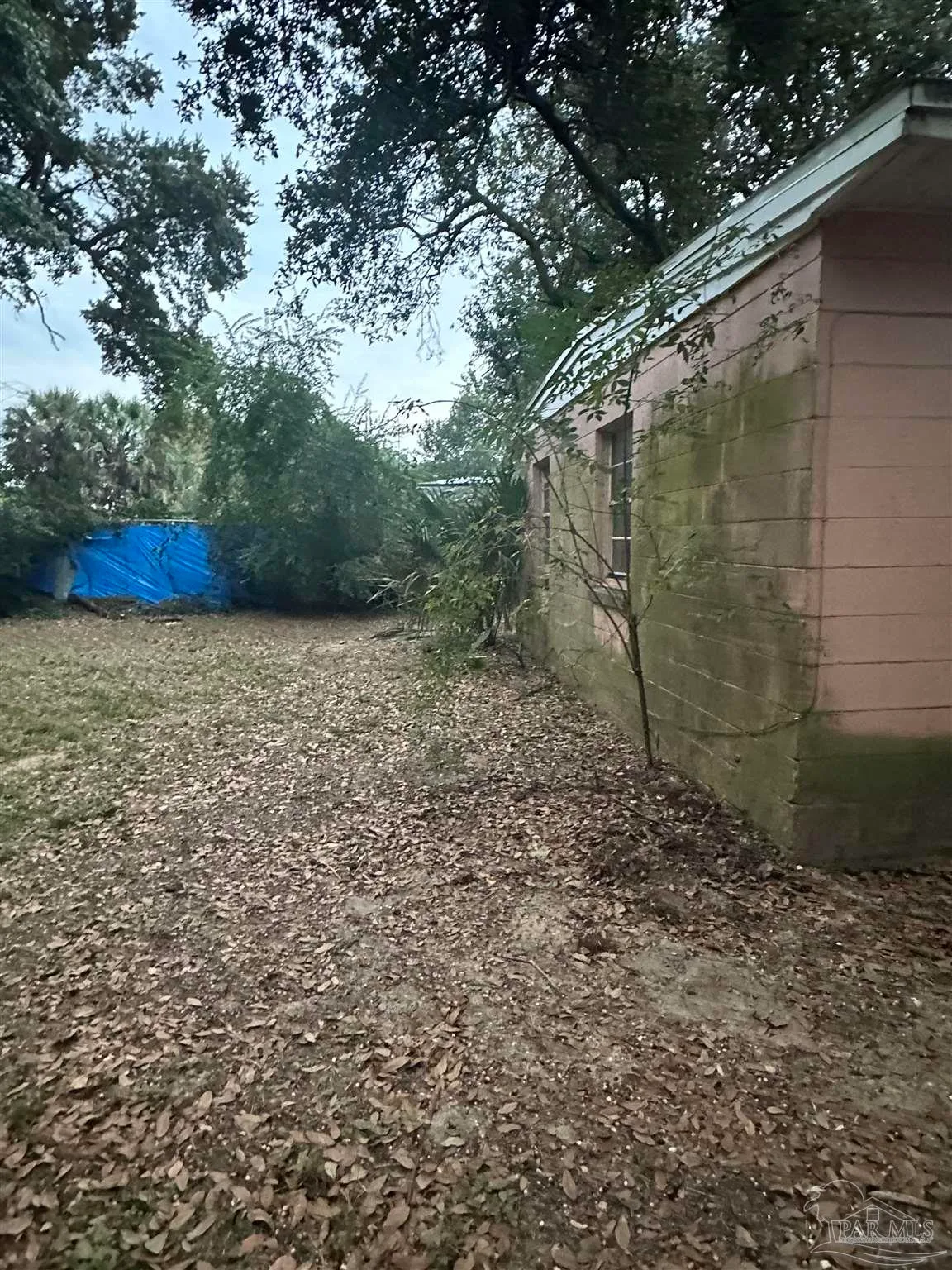 121 W Garfield Dr, Pensacola, FL 32505 photo 2
