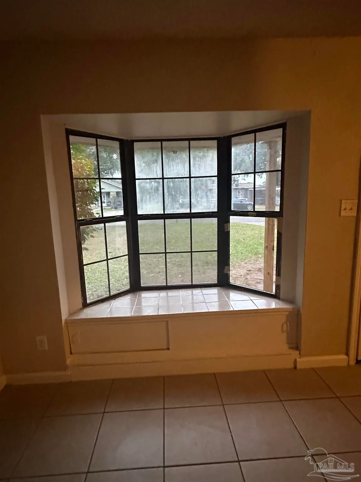 121 W Garfield Dr, Pensacola, FL 32505 photo 8