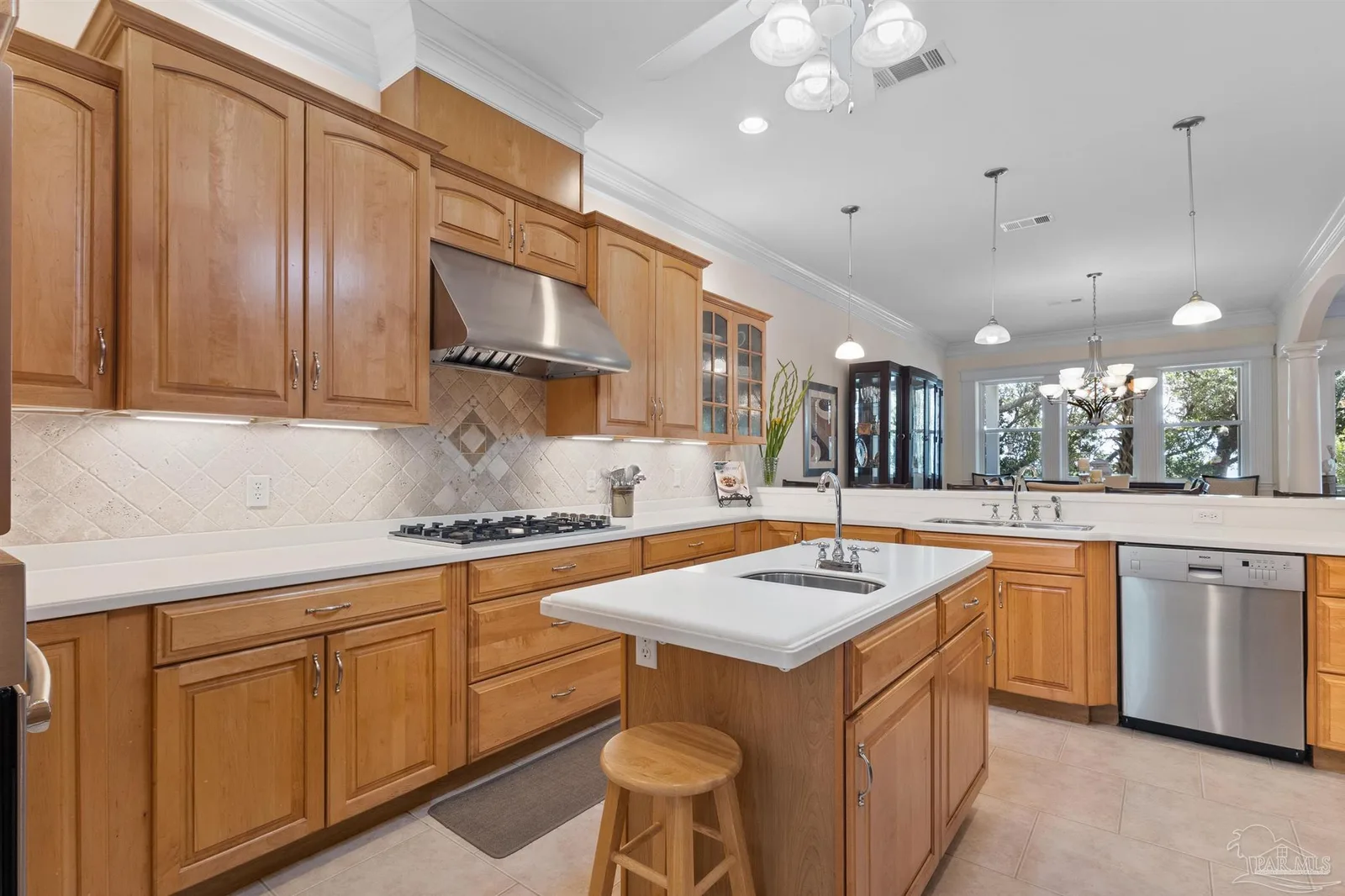 5393 Soundside Dr, Gulf Breeze, FL 32563 photo 10