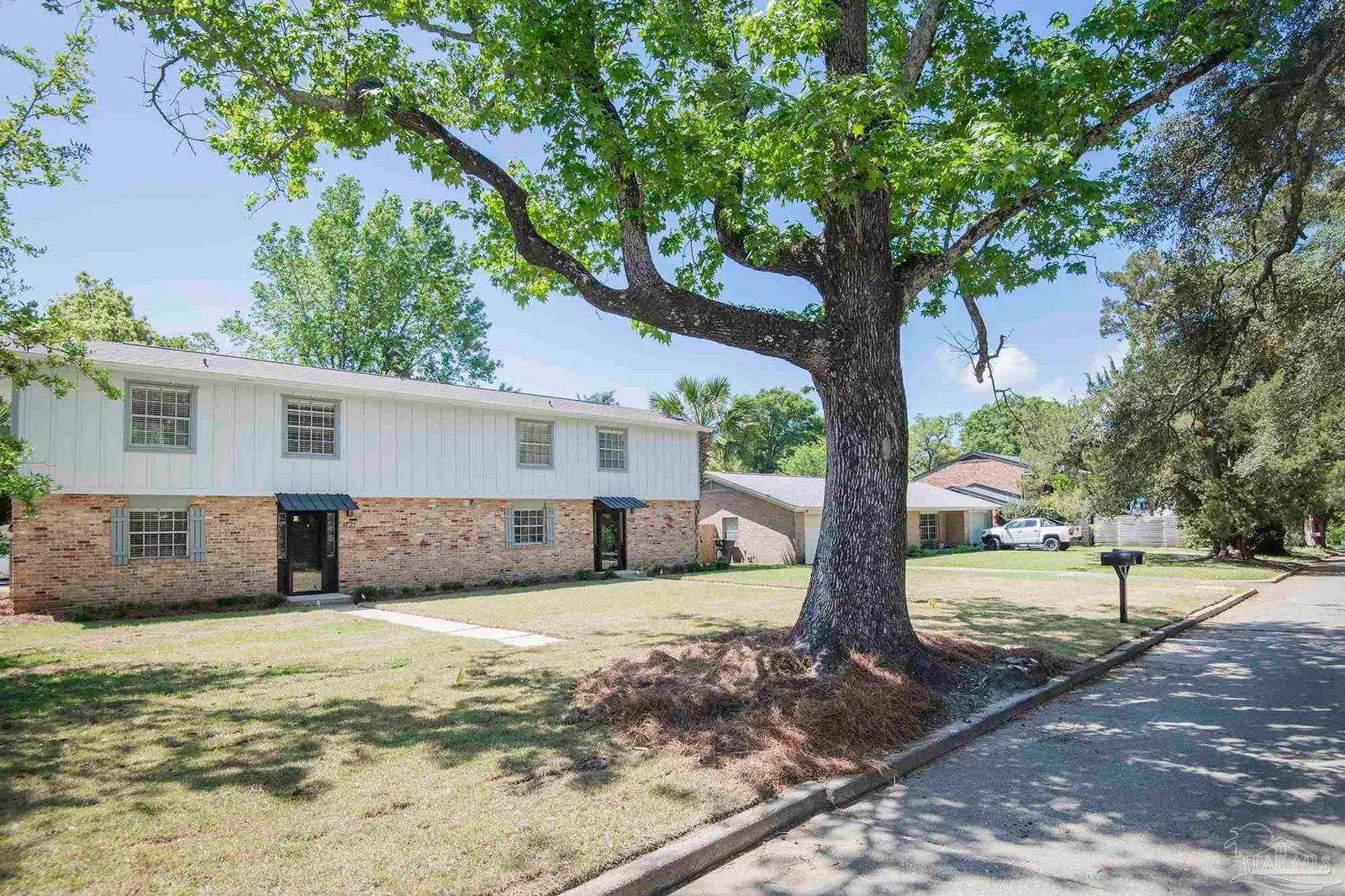 1119 & 1121 E Lakeview Ave, Pensacola, FL 32503 photo 2