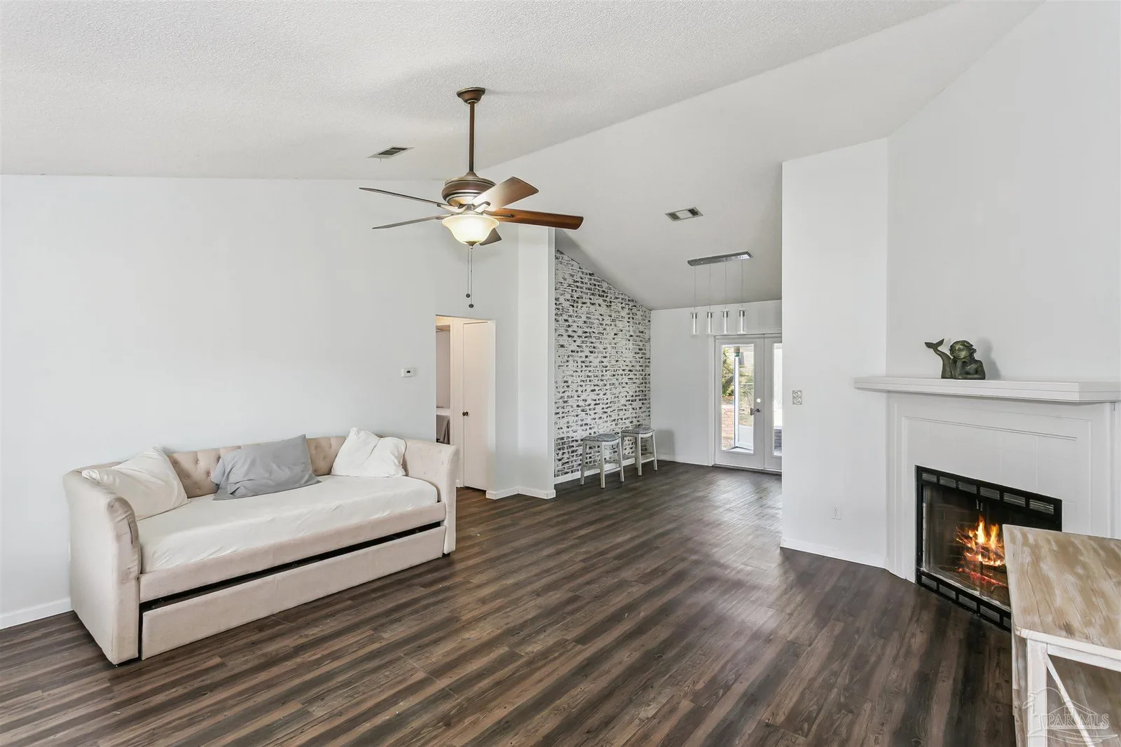 4720 Kitty Hawk Cir, Gulf Breeze, FL 32563 photo 2