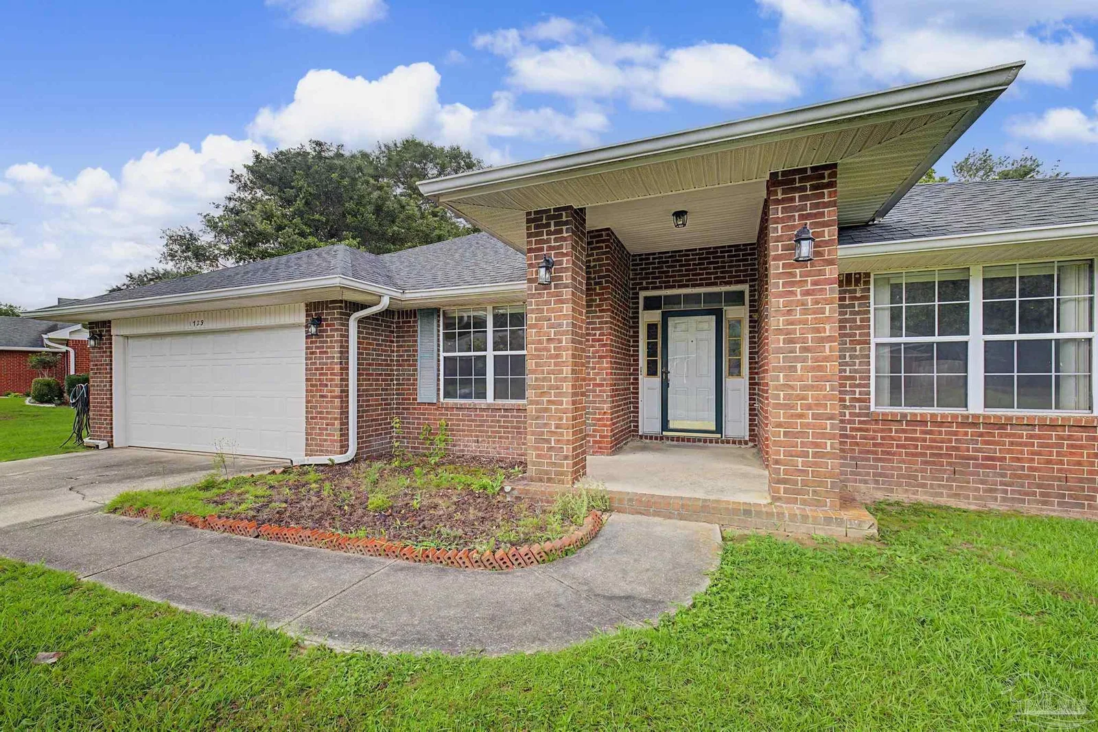 1729 Condor Dr, Cantonment, FL 32533 photo 2