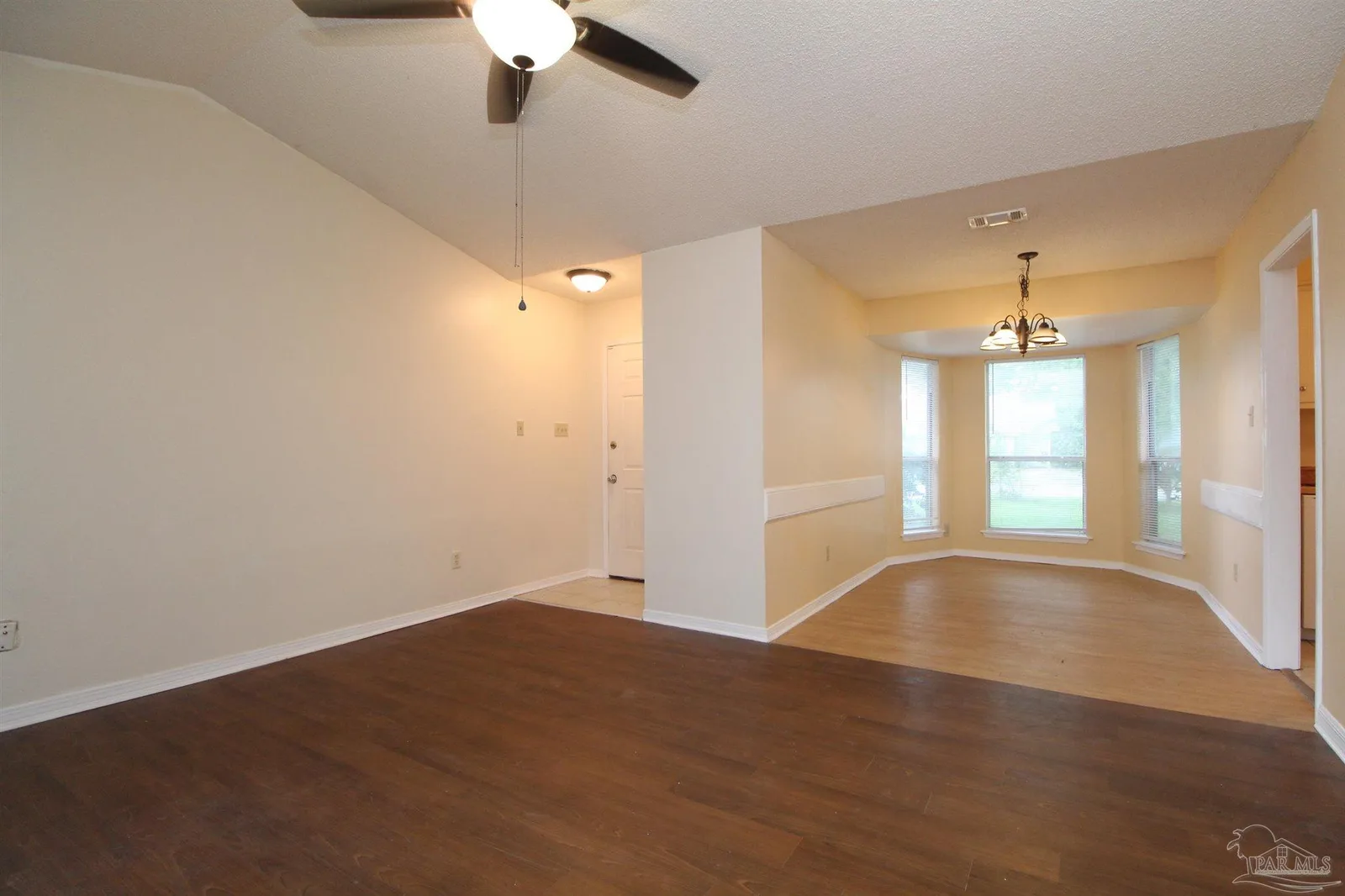 6201 Forest Pines Dr, Pensacola, FL 32526 photo 4