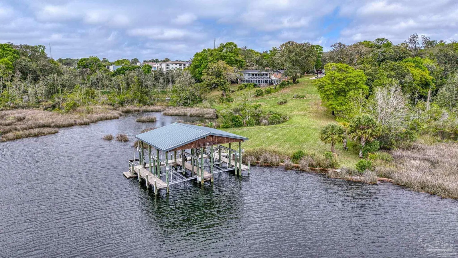 7 Krivik Ct, Ft Walton Beach, FL 32547 photo 2