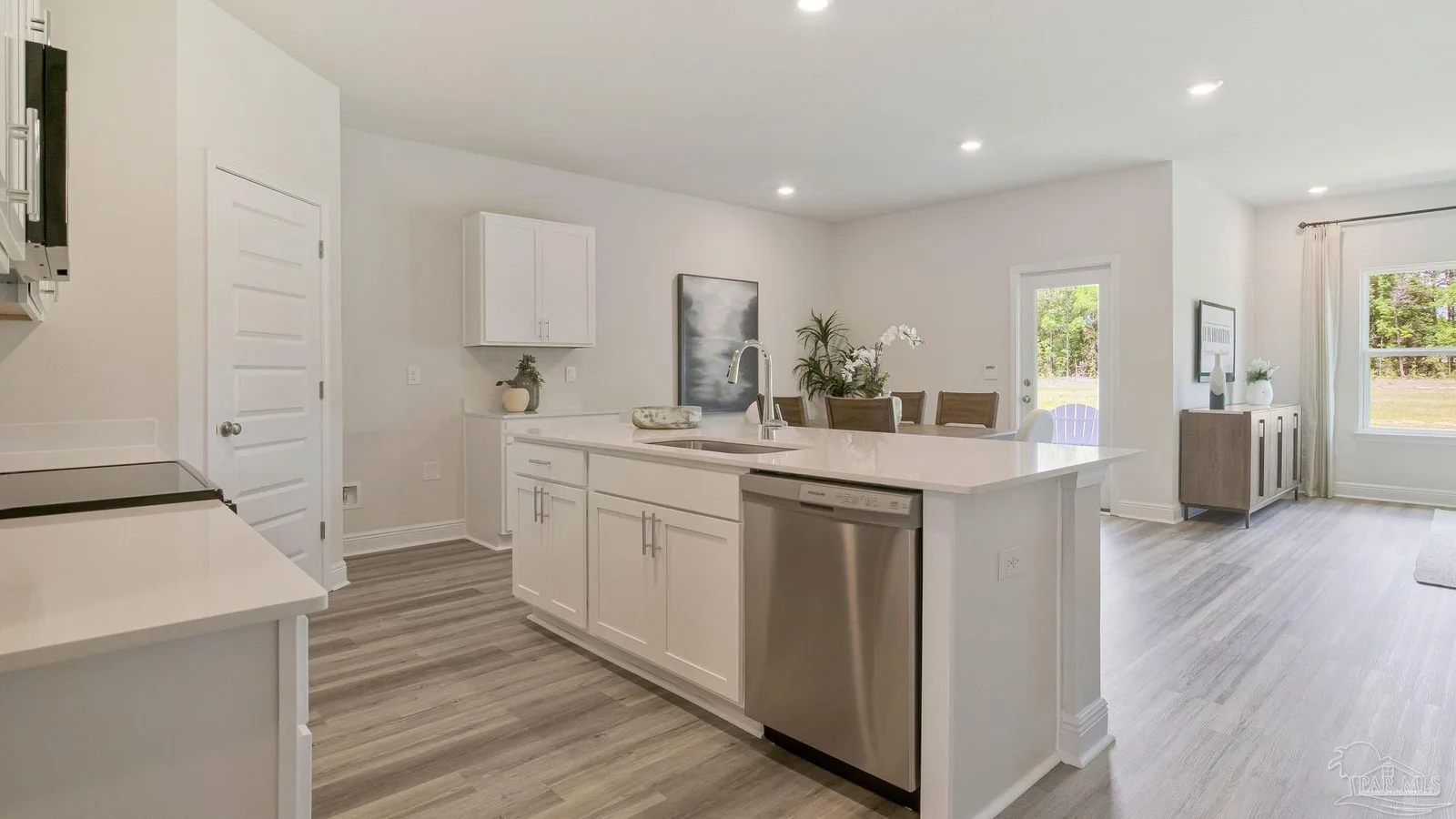 337 Makaira Dr, Cantonment, FL 32533 photo 8
