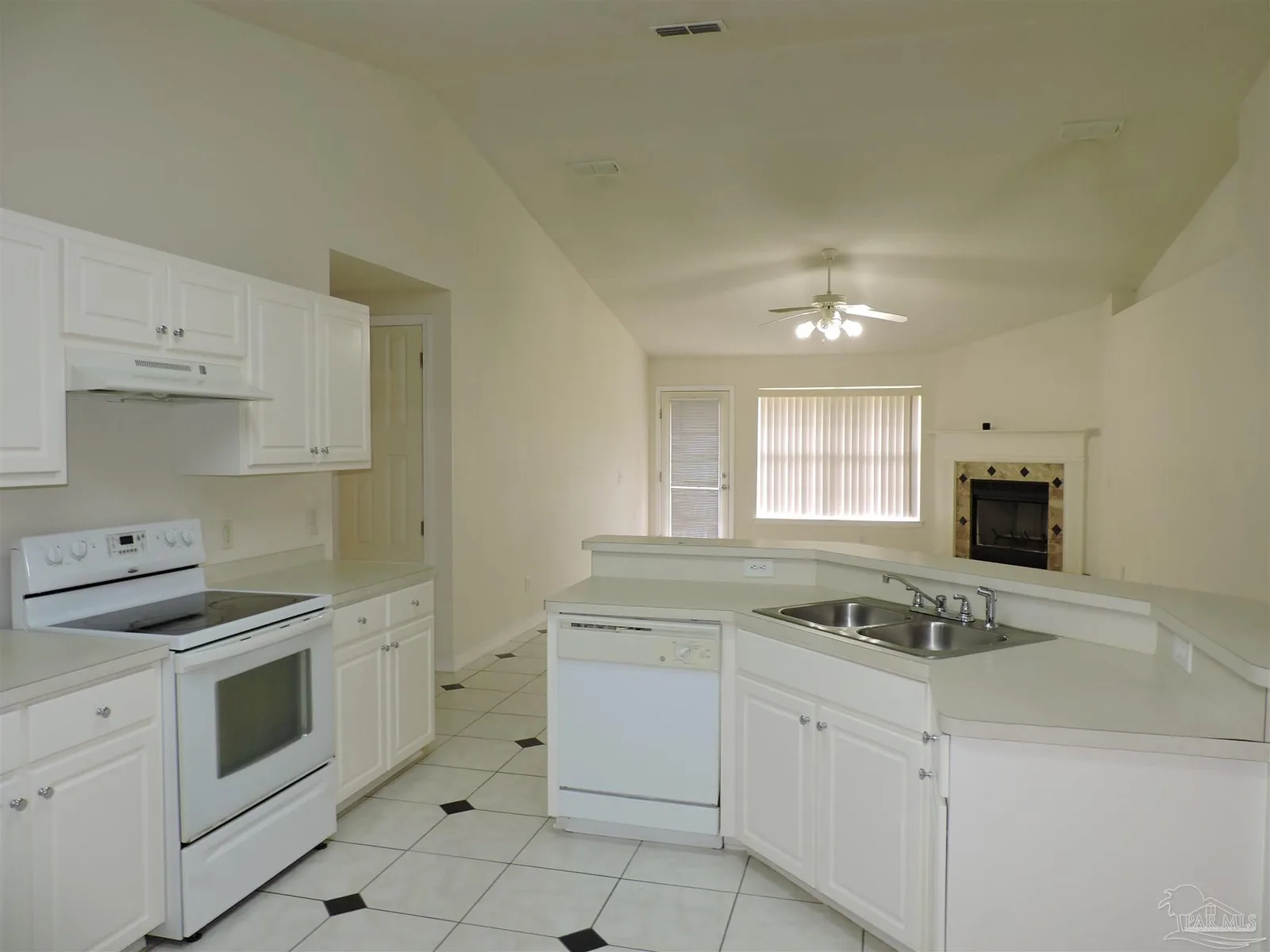 1781 Silas Cir, Cantonment, FL 32533 photo 13