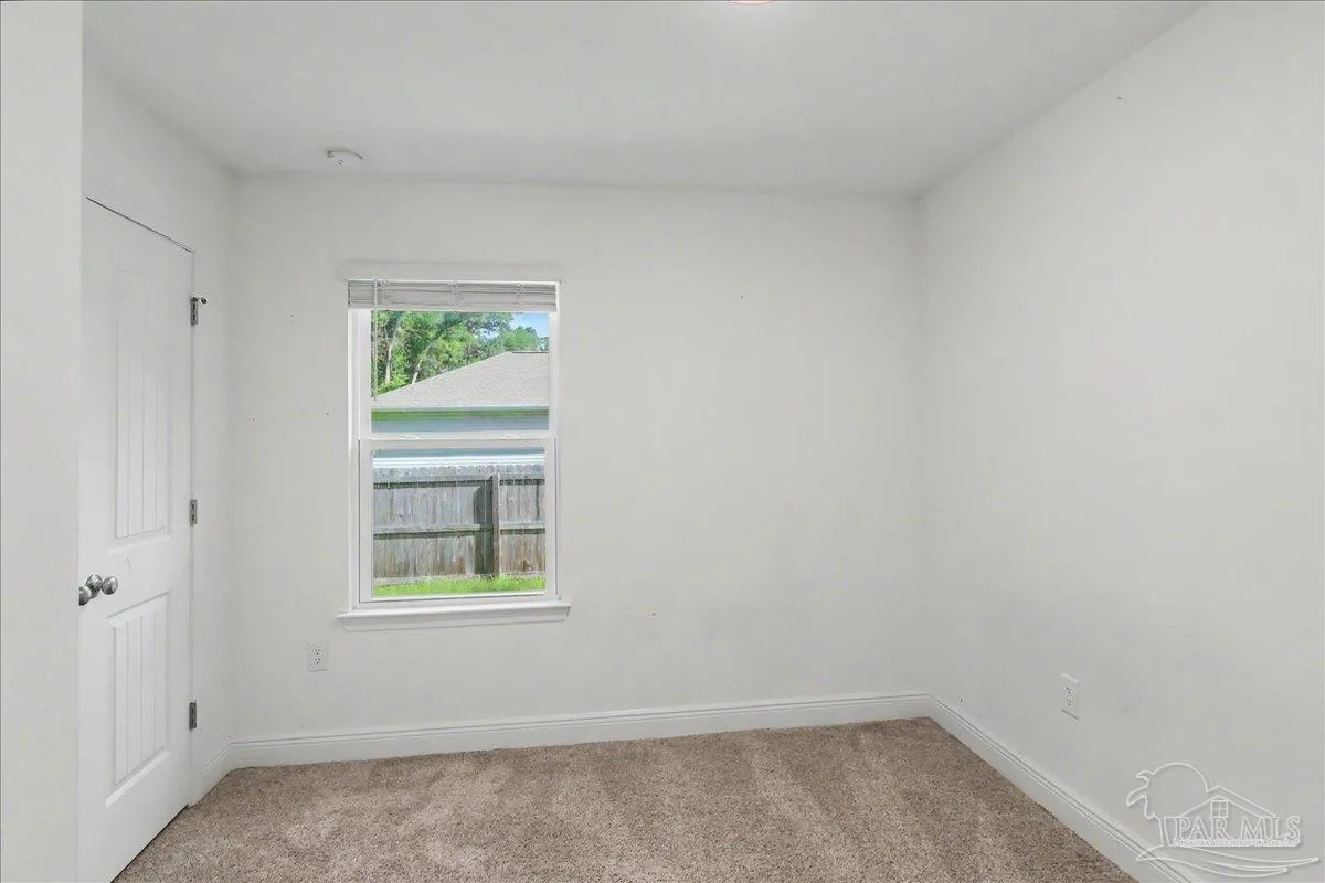 171 Calvert Oaks Dr, Pensacola, FL 32514 photo 8