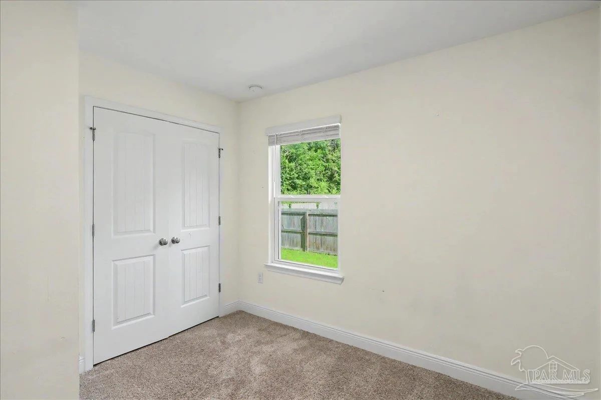 171 Calvert Oaks Dr, Pensacola, FL 32514 photo 9
