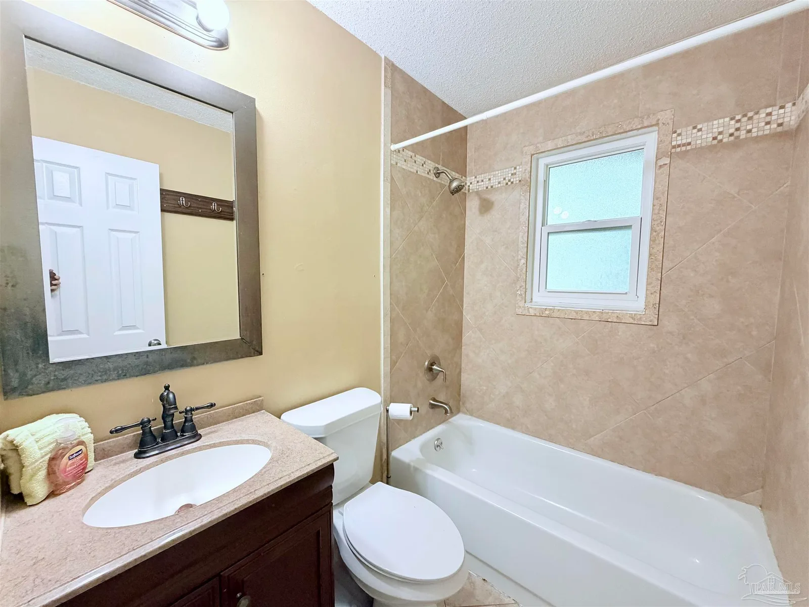 4532 Bixby Cir, Pensacola, FL 32514 photo 9