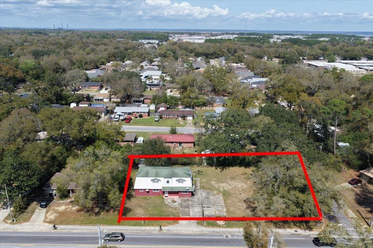 3072 E Olive Rd, Pensacola, FL 32514 photo 2