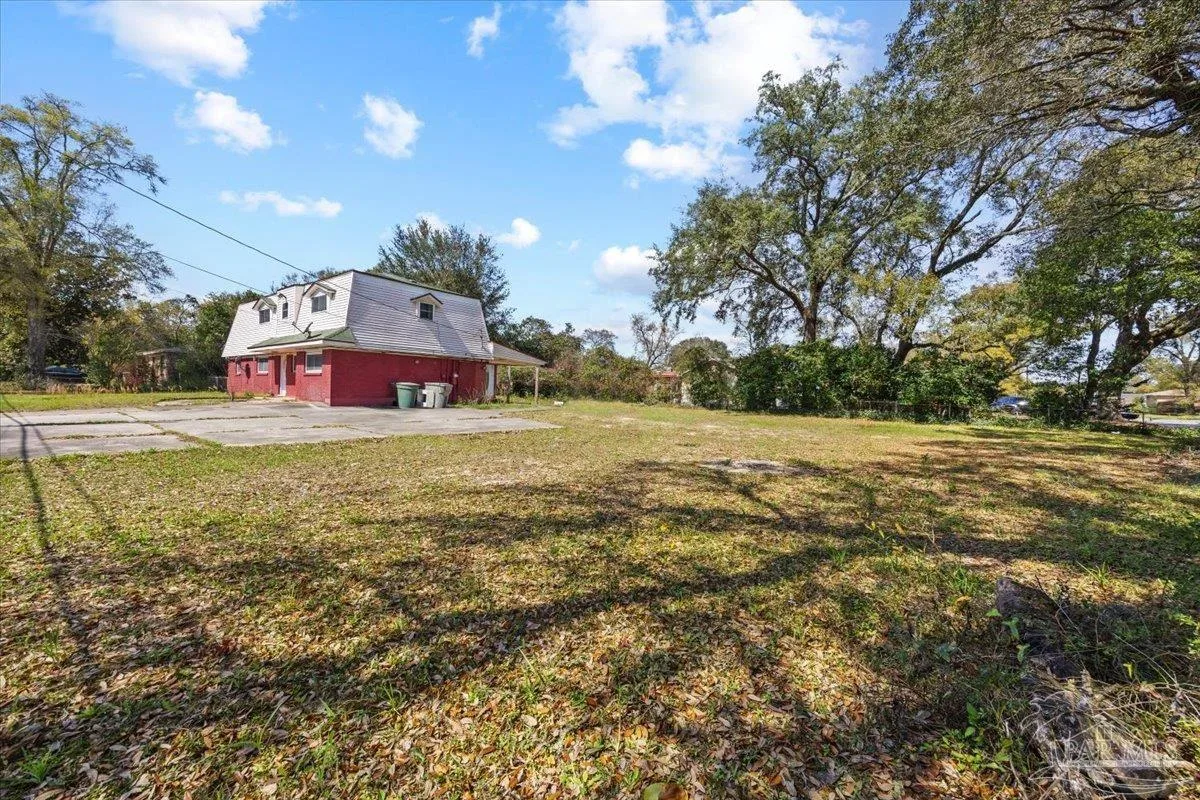 3072 E Olive Rd, Pensacola, FL 32514 photo 3