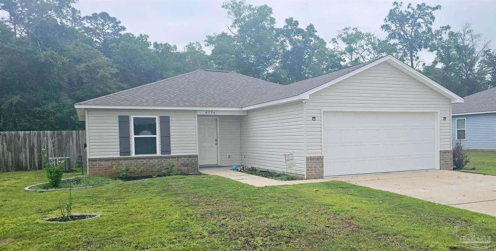 6594 Firefly Dr, Milton, FL 32583 photo 2