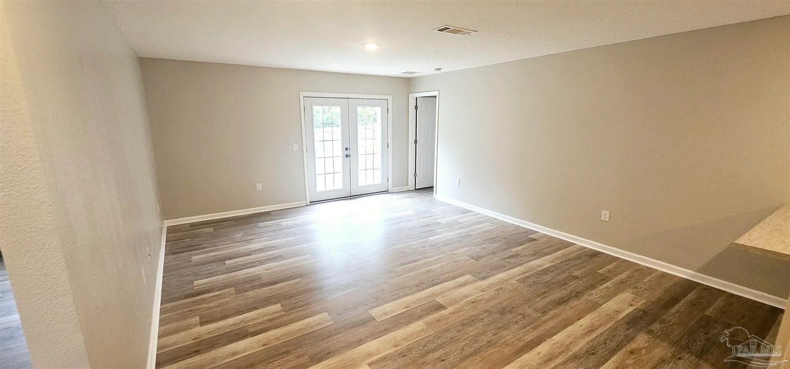 6594 Firefly Dr, Milton, FL 32583 photo 9