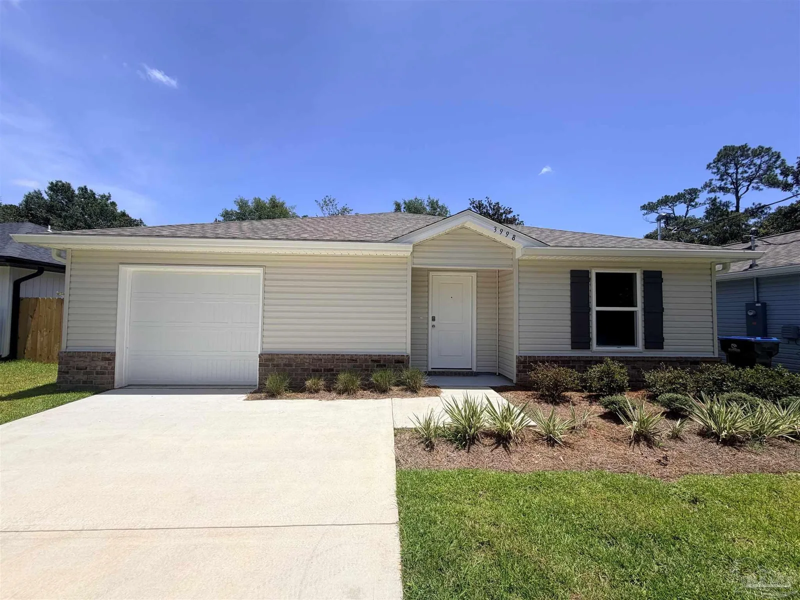 3998 Lancer St, Pace, FL 32571