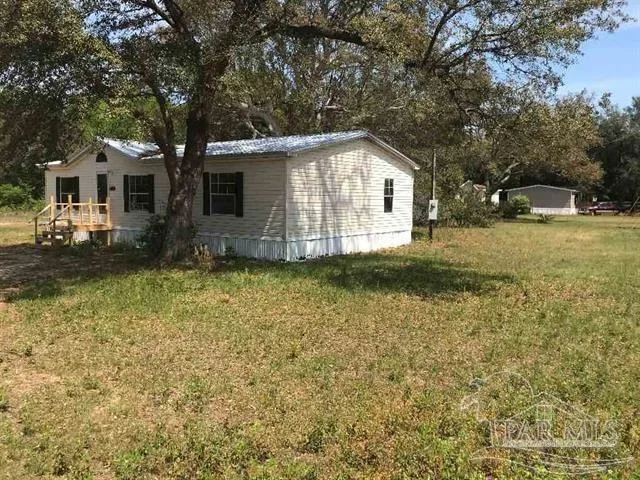 5456 Bluebird St, Milton, FL 32583 photo 2