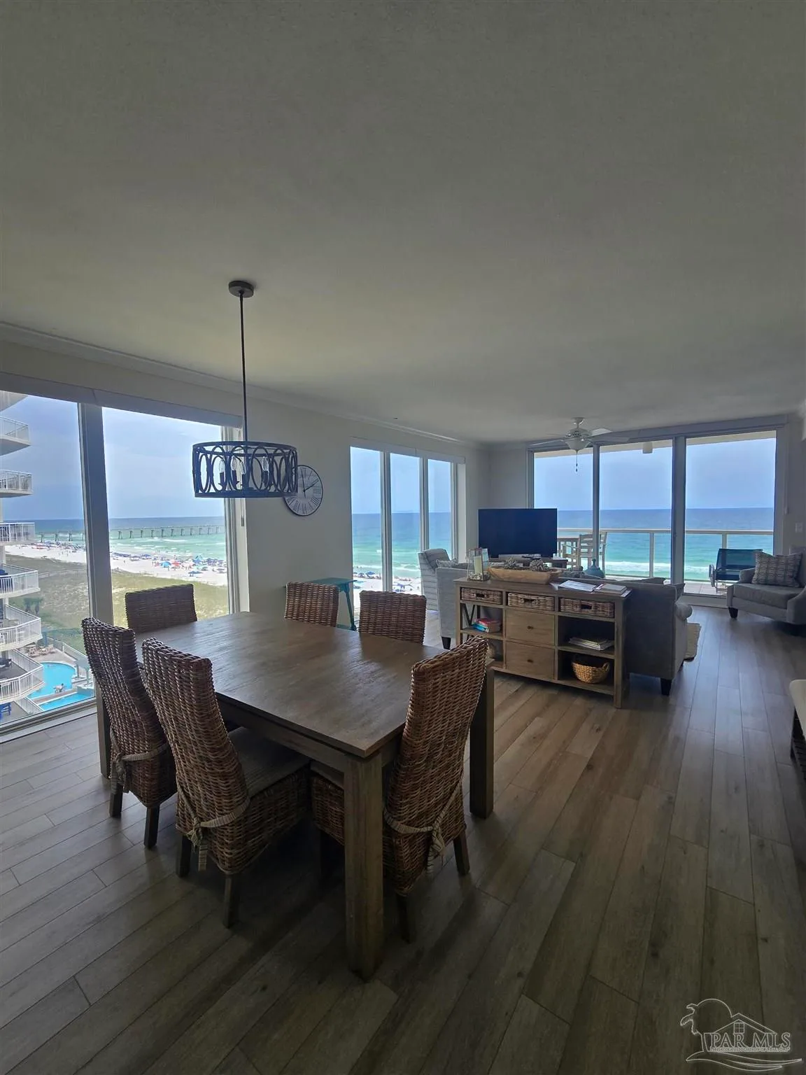 8477 Gulf Blvd # 601, Navarre, FL 32566