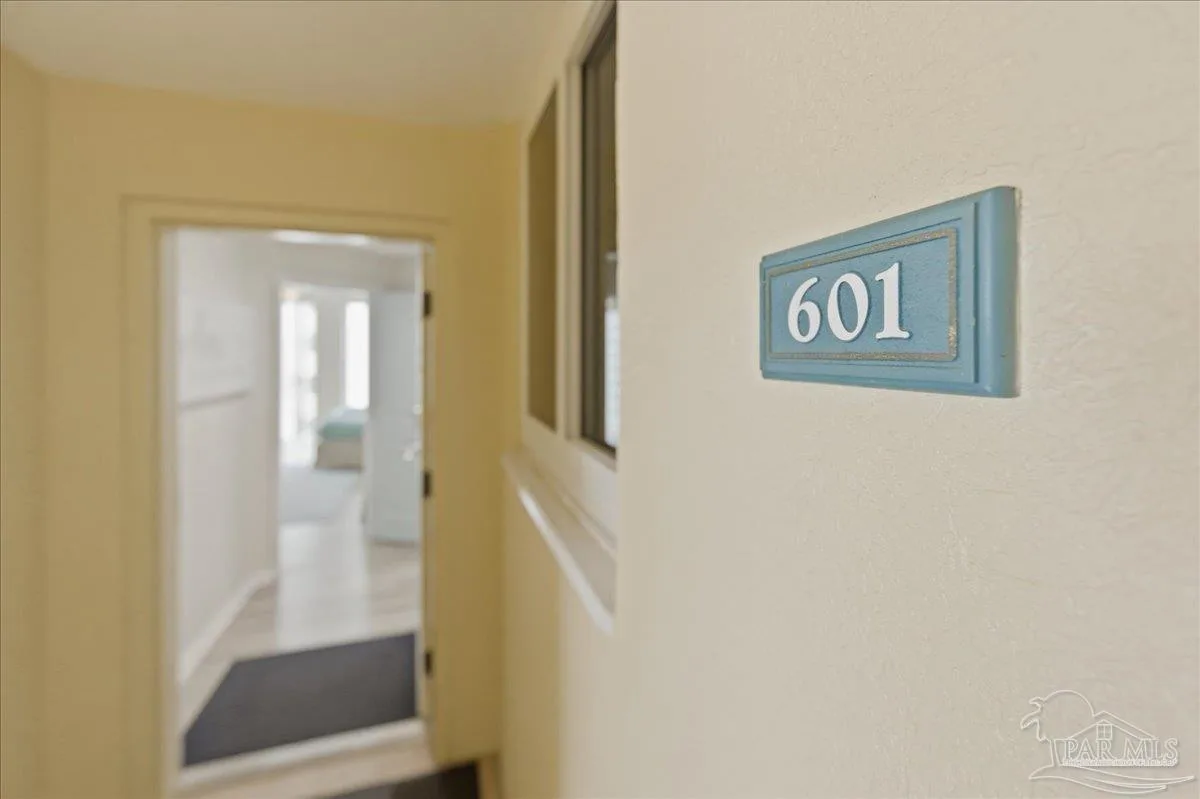 8477 Gulf Blvd # 601, Navarre, FL 32566 photo 5