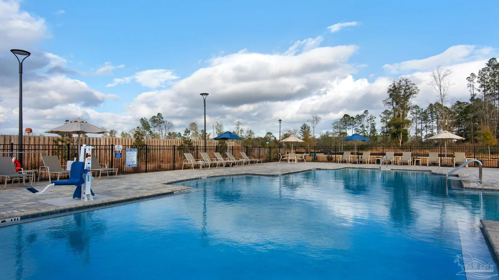 2196 Sandhill St, Cantonment, FL 32533 photo 3