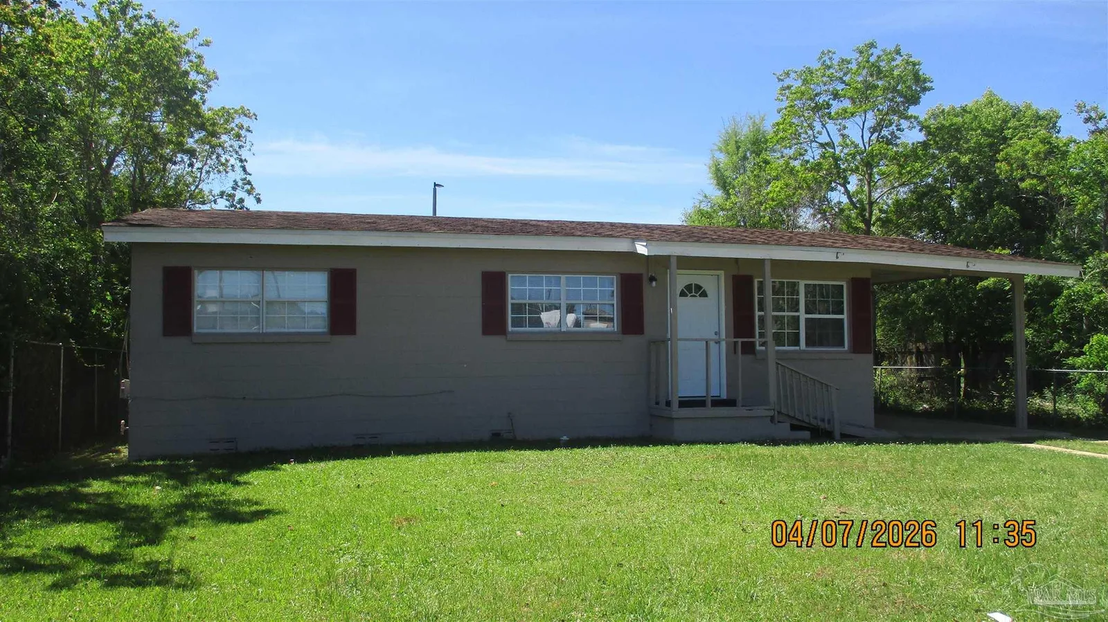 3 Cherokee Trl, Pensacola, FL 32506 photo 2