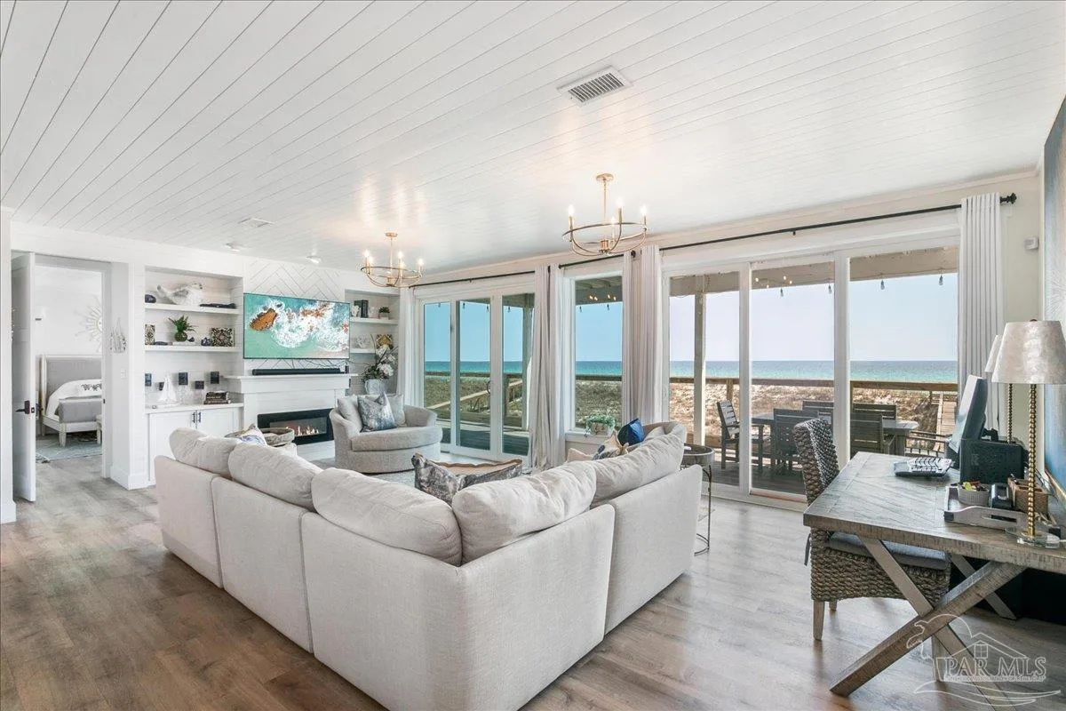 7515 Gulf Blvd, Navarre Beach, FL 32566 photo 2