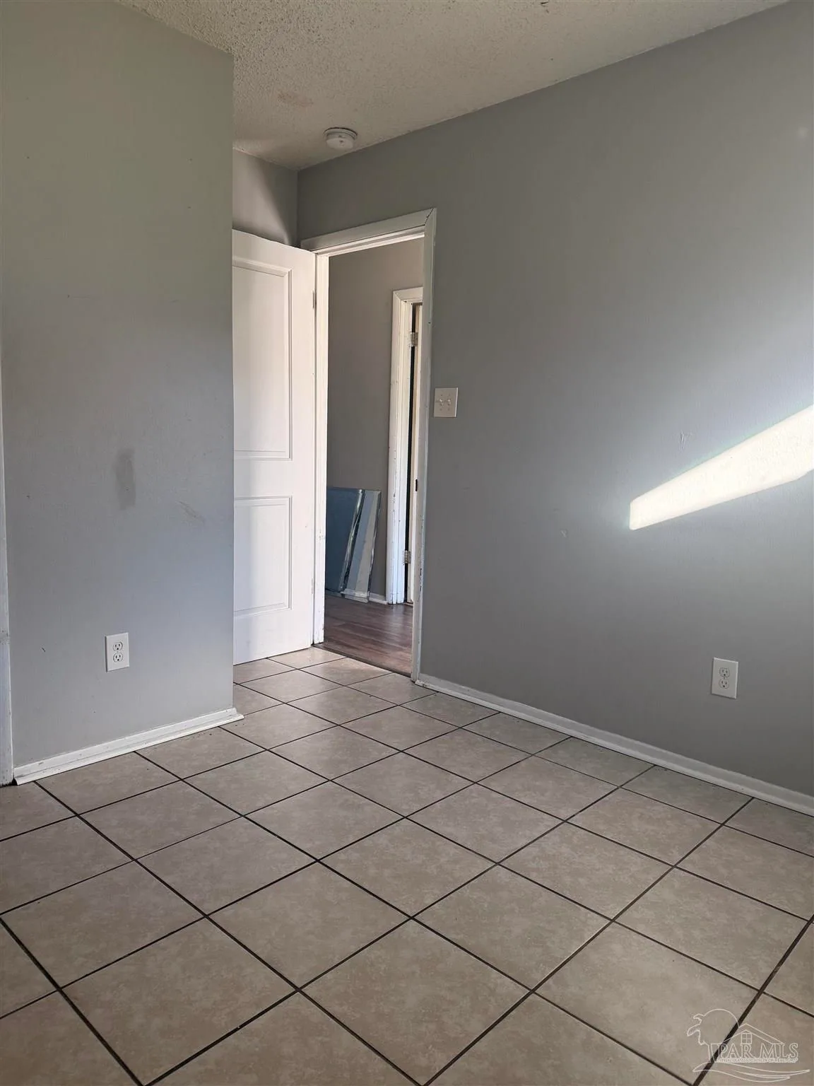 2121 Eliasberg Ave, Pensacola, FL 32507 photo 9