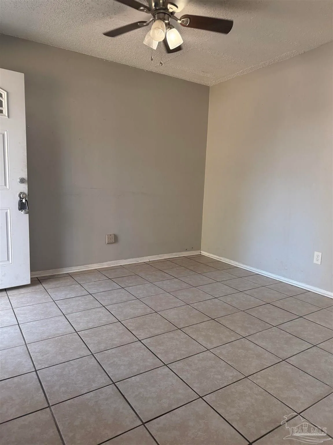 2121 Eliasberg Ave, Pensacola, FL 32507 photo 3