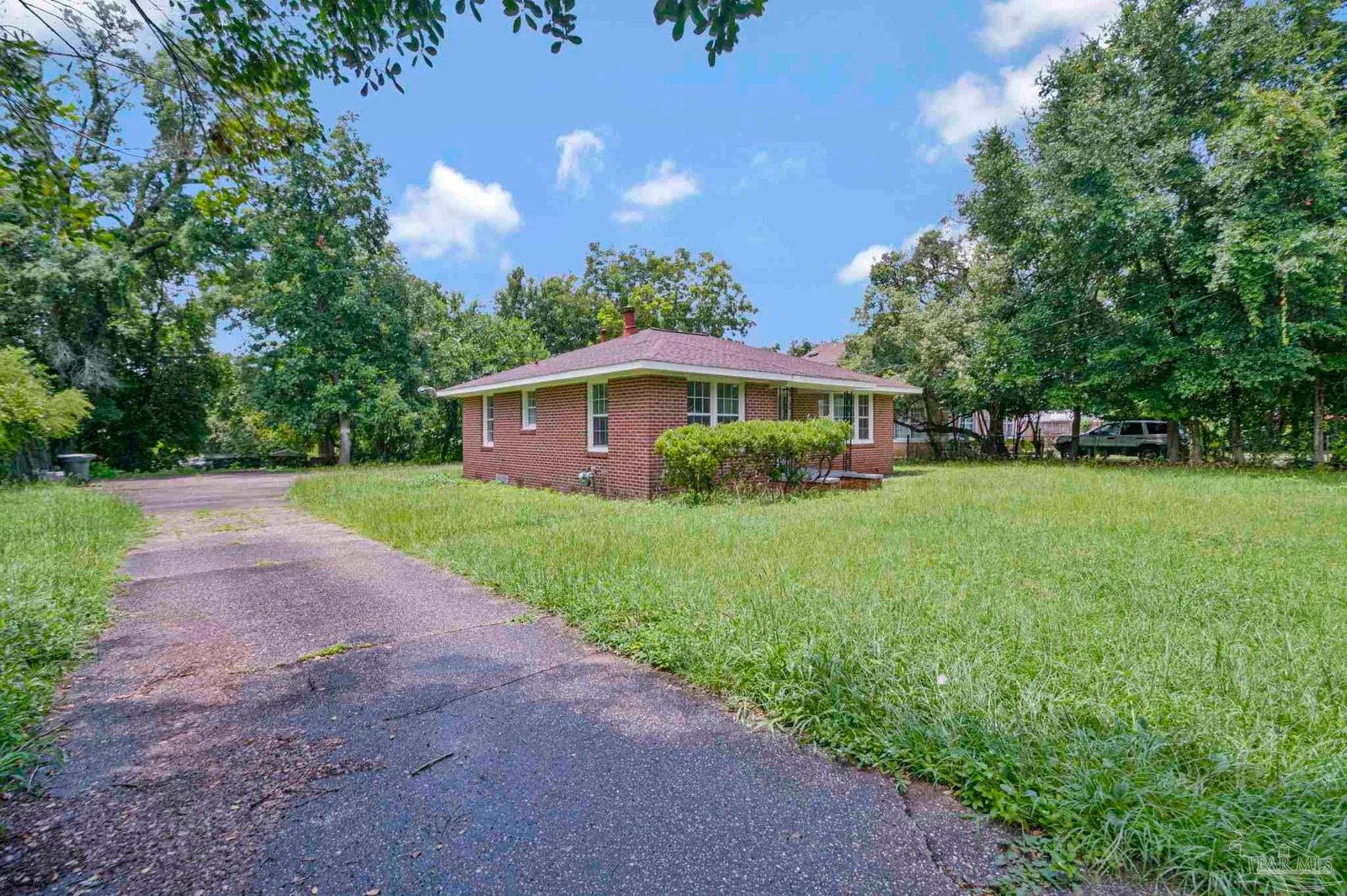 3031 W Jackson St, Pensacola, FL 32505 photo 3