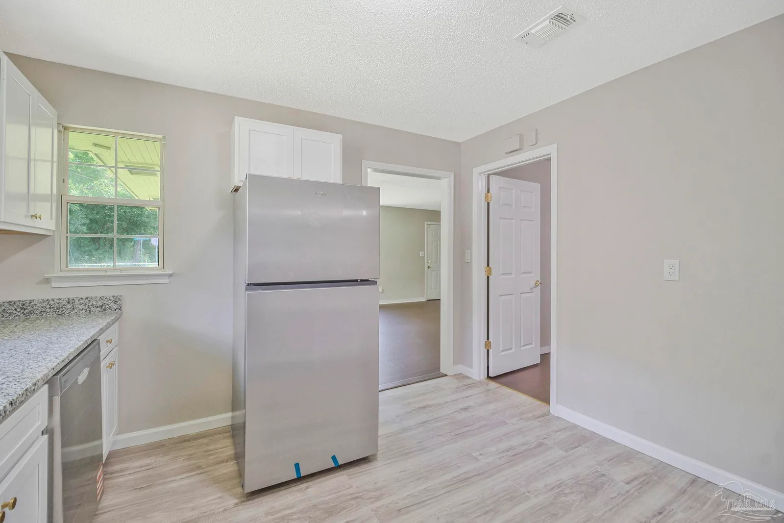 3031 W Jackson St, Pensacola, FL 32505 photo 8