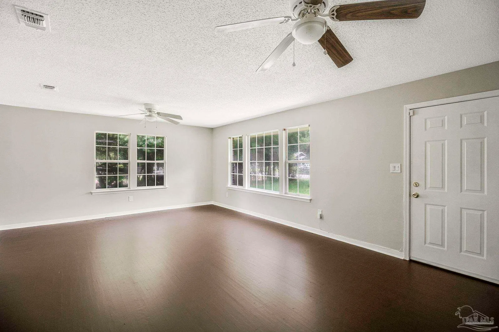 3031 W Jackson St, Pensacola, FL 32505 photo 9