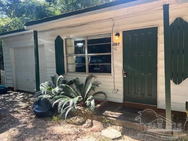 6127 Patricia Ave, Milton, FL 32570