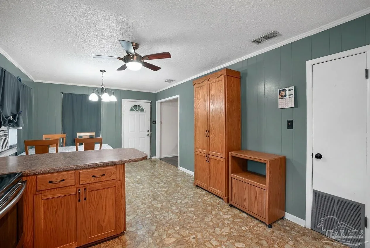 4791 Hwy 168, Century, FL 32535 photo 4