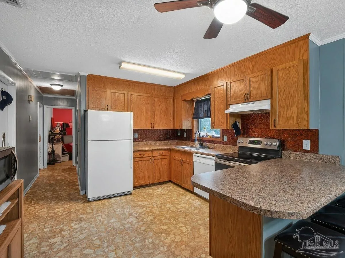 4791 Hwy 168, Century, FL 32535 photo 6